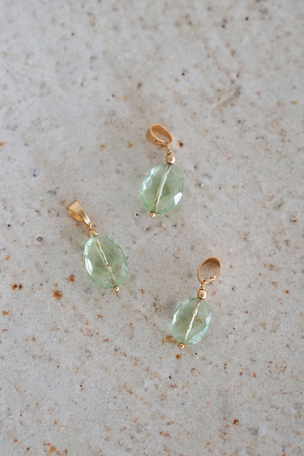 キランチャーム faux green amethyst 001 miiThaaii (ミーターイー)