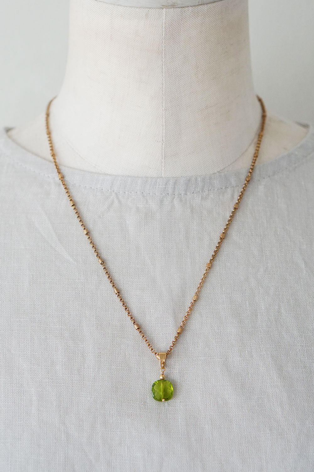 キランチャーム faux Peridot miiThaaii (ミーターイー)