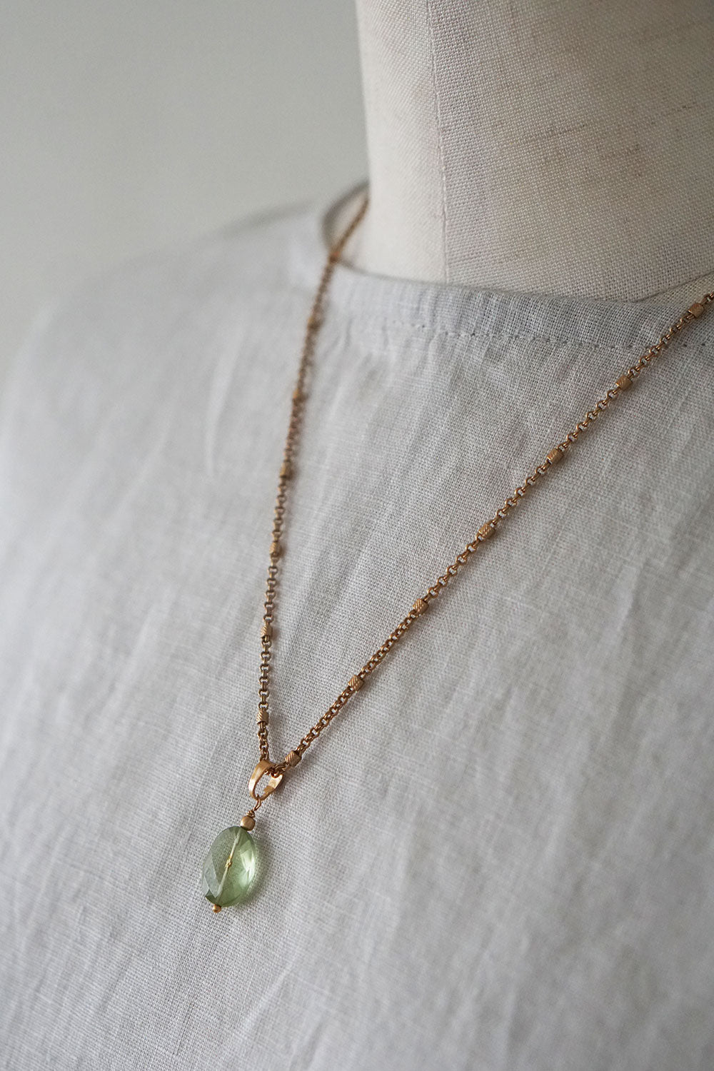 キランチャーム　faux green amethyst 001 miiThaaii  (ミーターイー)