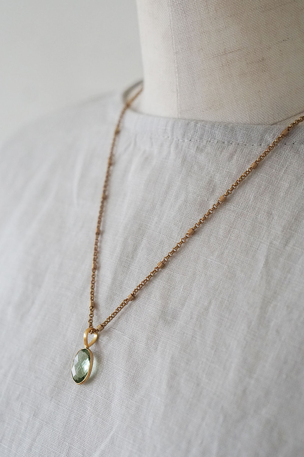キランチャーム　faux green amethyst 002 miiThaaii  (ミーターイー)
