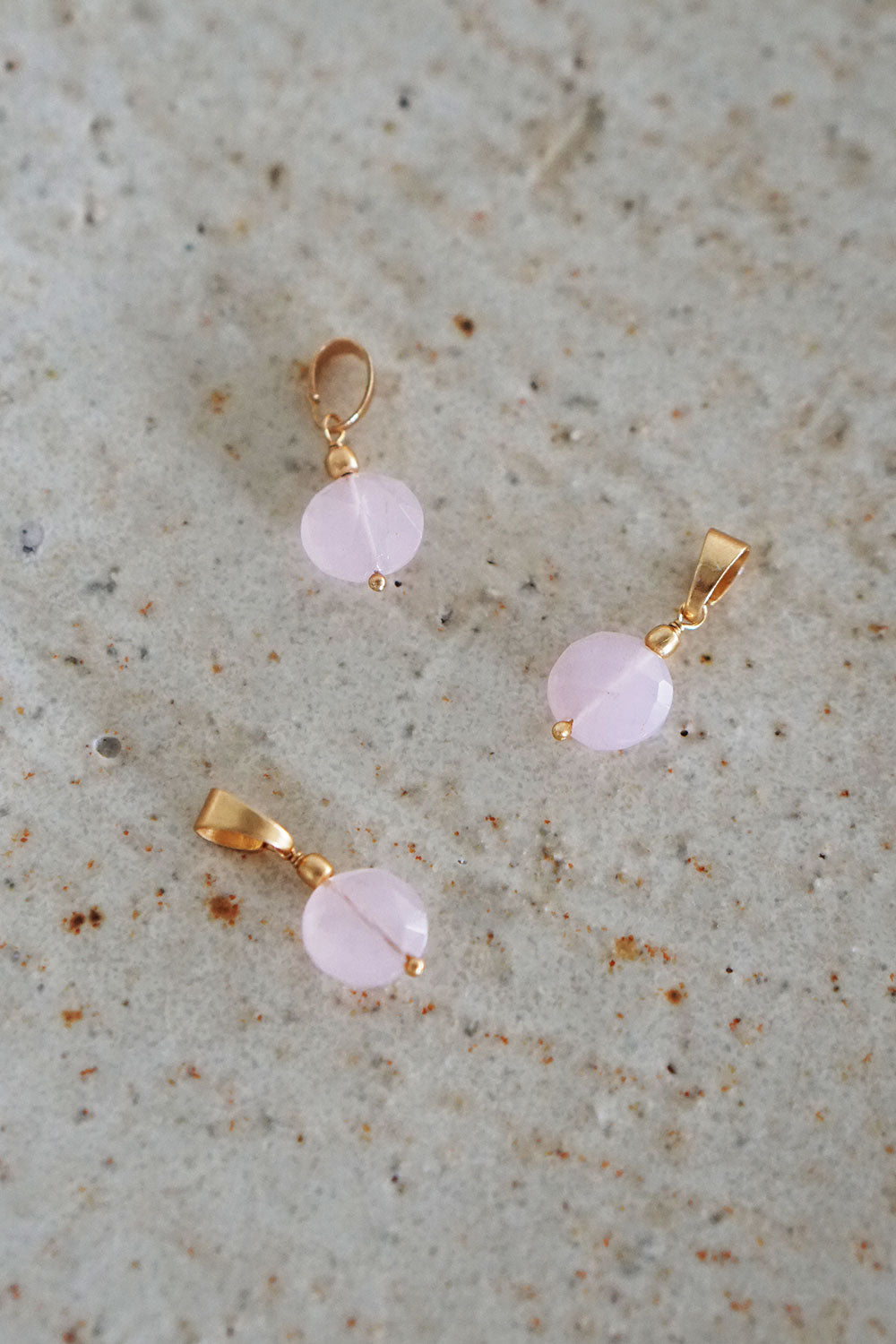 キランチャーム　faux Rose Quartz 005 miiThaaii  (ミーターイー)